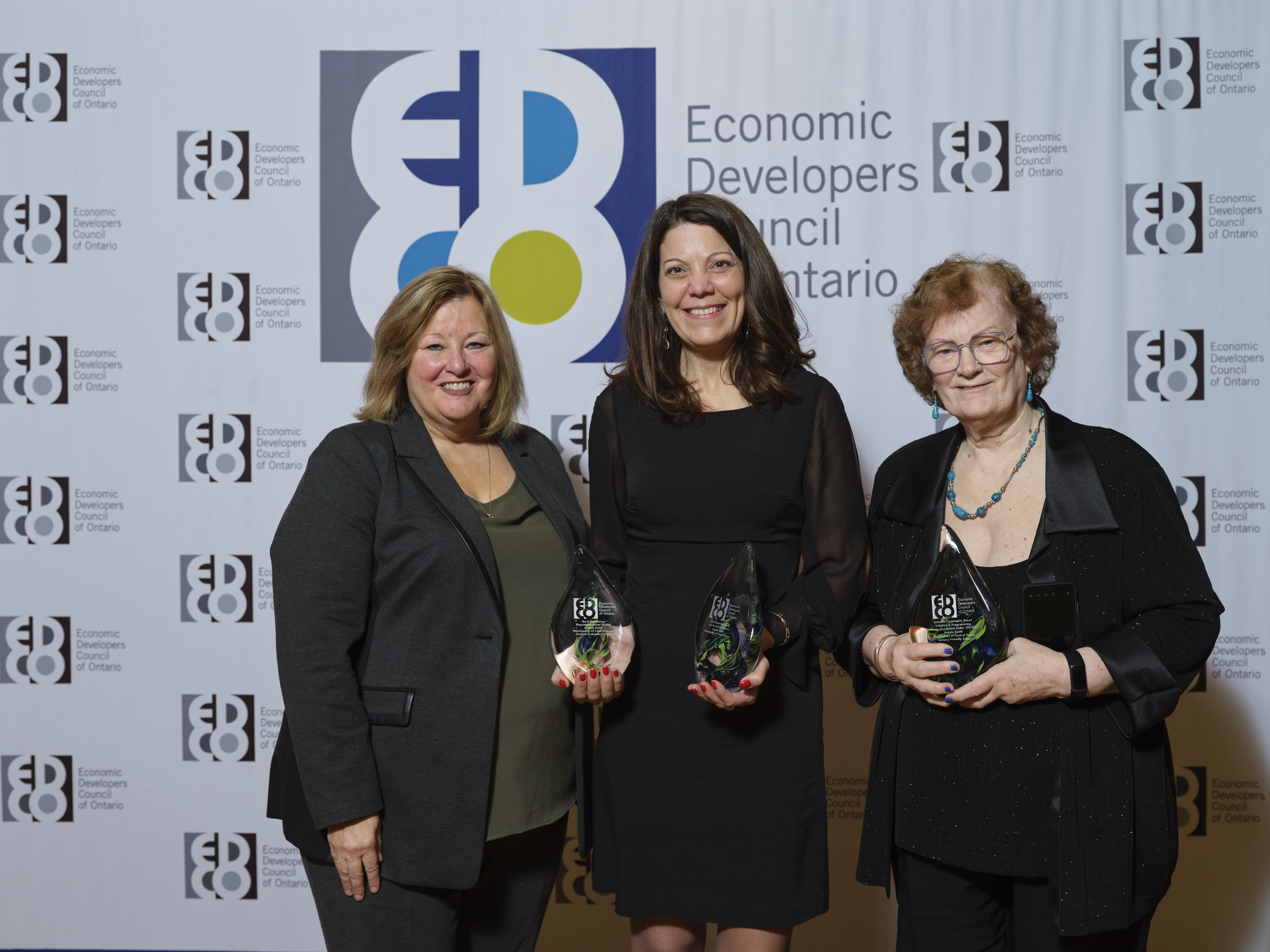 MPP Lisa Thompson, Angela Smith, and Councillor Alison Lobb